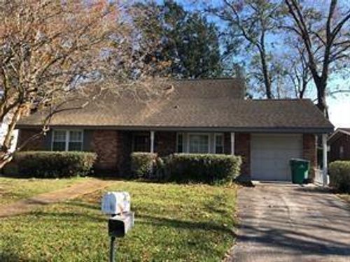 30 Bernice Dr, Luling, LA, 70070-5048 | Card Image