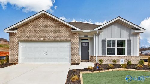 15496 Bees St Nw, Harvest, AL, 35749-6113 | Card Image