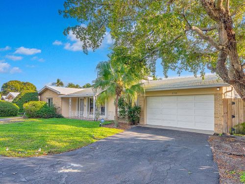 2750 Se 3rd St, Pompano Beach, FL, 33062-5406 | Card Image