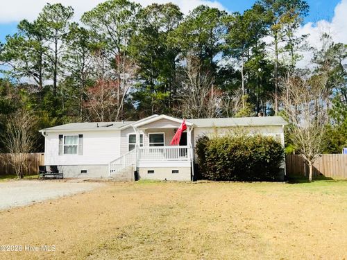 132 Holiday Dr, Hampstead, NC, 28443-3580 | Card Image