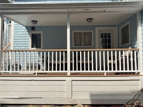 1-21 Pope St, Newport, RI, 02840-3425 | Card Image