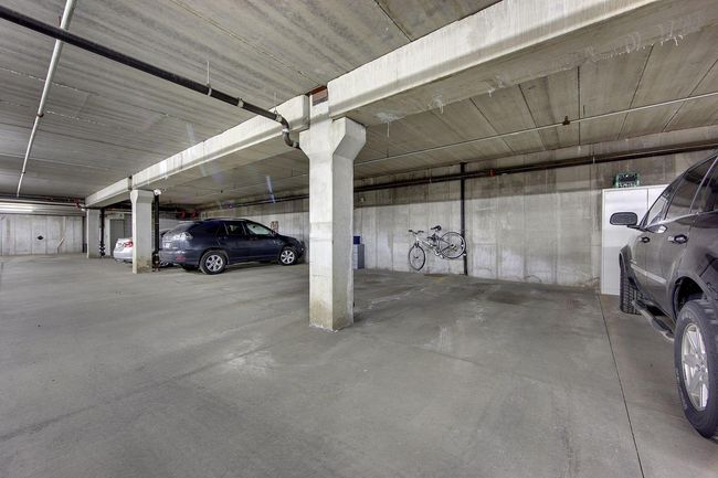 Heated Parking | Image 29