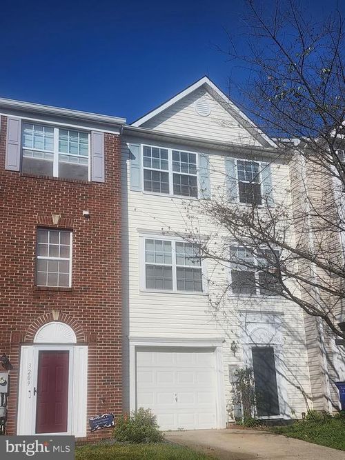 3211 Halcyon Ct, ELLICOTT CITY, MD, 21043-3379 | Card Image