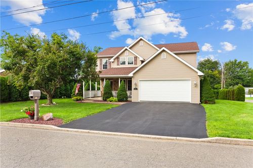 371 Willow Ave, WALNUTPORT, PA, 18088-1731 | Card Image