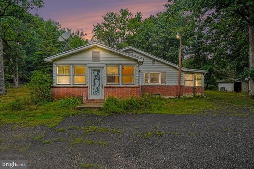 2434 Fair Road, Auburn, PA, 17922 | Card Image