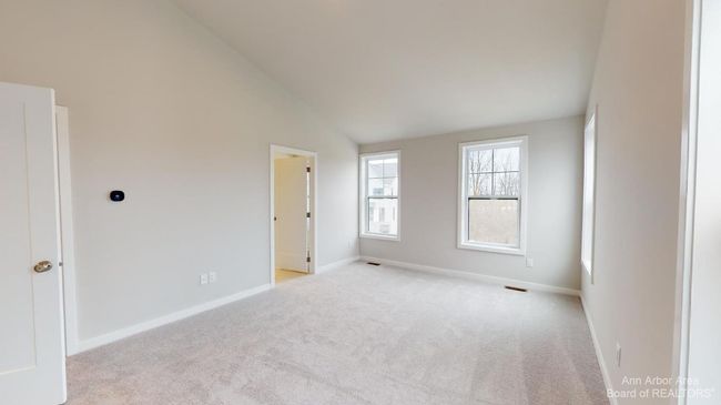 Primary Suite Bedroom | Image 16