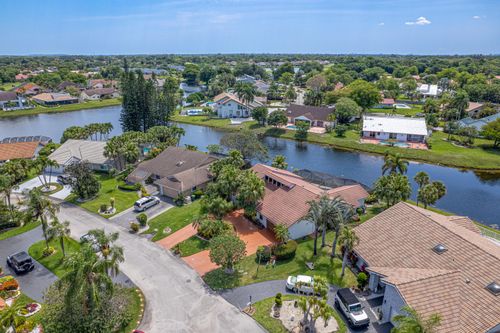 7614 Nw 87th Ave, Tamarac, FL, 33321-1643 | Card Image