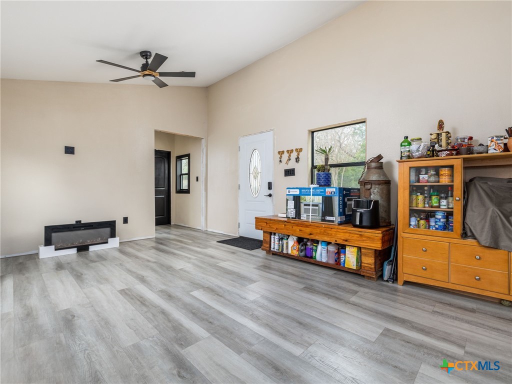 Residential in Thrall 5