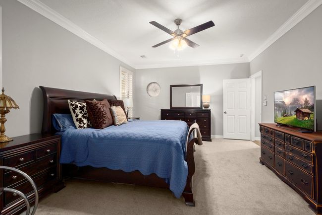 Primary bedroom. | Image 20