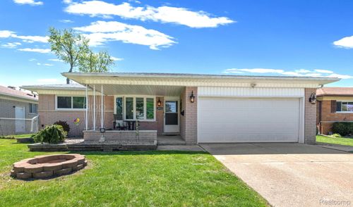 3822 Martin Road, Warren, MI, 48092 | Card Image