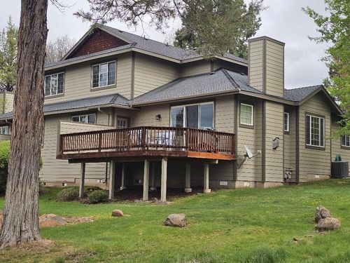 4832 Redtail Dr, Klamath Falls, OR, 97601-8587 | Card Image