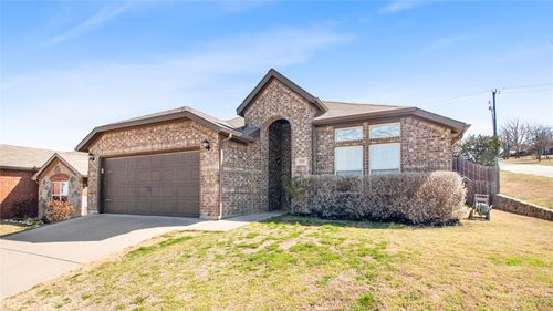 233 Balcones Dr, Fort Worth, TX, 76108-4737 | Card Image