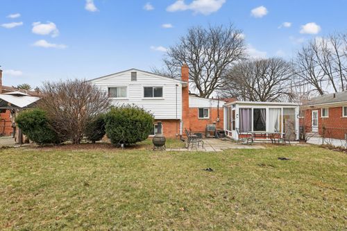 13511 Dixie, Redford, MI, 48239-2678 | Card Image