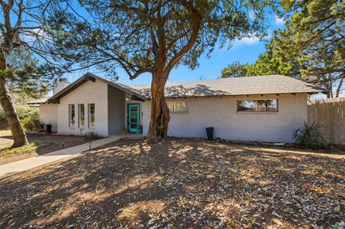 2724 Wooded Acres Dr, Waco, TX, 76710-1569 | Card Image