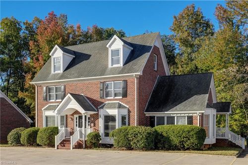 1311 Freeway Dr, Reidsville, NC, 27320-7104 | Card Image