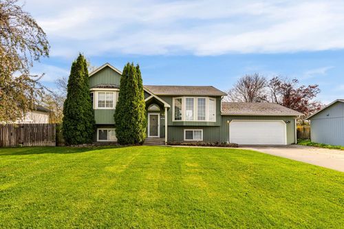 20010 E Grace Ln, Otis Orchards, WA, 99027-9571 | Card Image