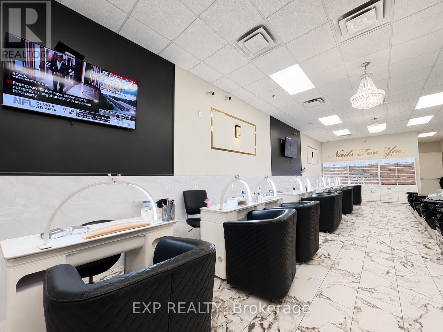 Business Opportunity in St. Catharines (Oakdale) 5