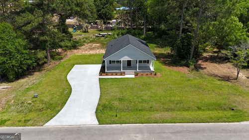 103 Continental St, Glennville, GA, 30427-2638 | Card Image