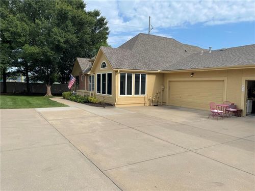 3503-15261 S Symphony Dr, Olathe, KS, 66062-7125 | Card Image