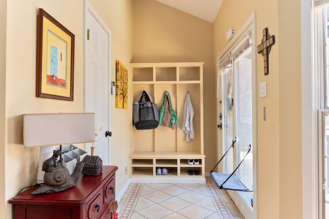 APT-309 - 3200 Duval St, Condo with 2 bedrooms, 2 bathrooms and 2 parking in Austin TX | Image 4
