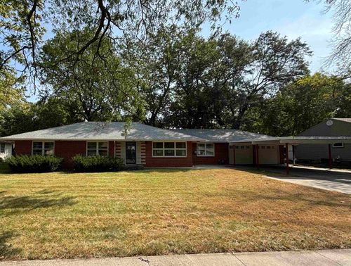 1620 4th Ave E, Spencer, IA, 51301-2345 | Card Image