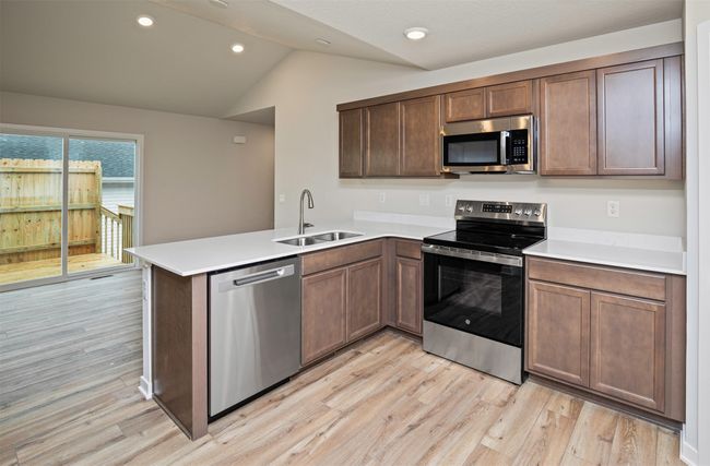 805 Linden St, Condo with 3 bedrooms, 3 bathrooms and null parking in Carlisle IA | Image 15
