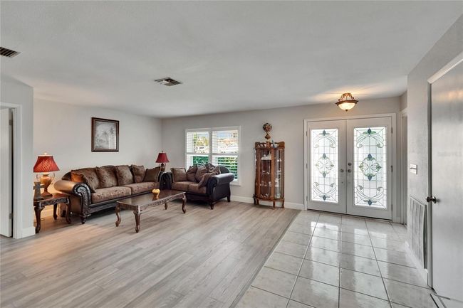 6530 Manila Palm Way, House other with 4 bedrooms, 2 bathrooms and null parking in APOLLO BEACH FL | Image 11