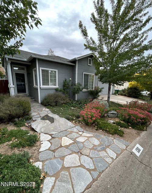 130 Summerset Dr, Verdi, NV, 89439-8091 | Card Image