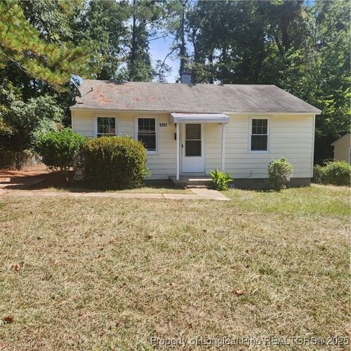 1201 Thelbert Dr, Fayetteville, NC, 28301-3453 | Card Image