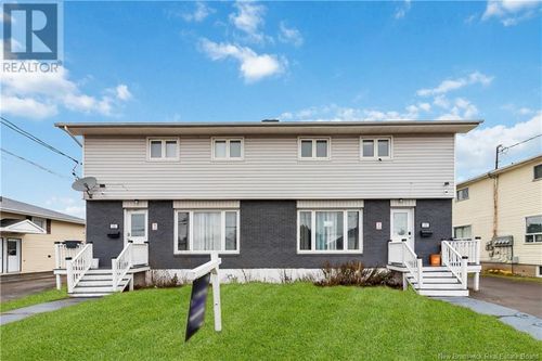 73 Murphy Ave, Moncton, NB, E1A4N7 | Card Image