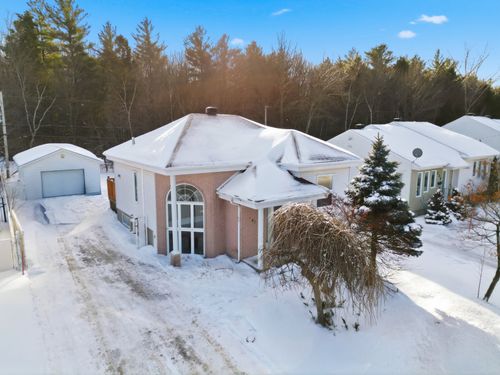 260 Rue De La Volière, Sainte-Anne-des-Plaines, QC, J5N4K8 | Card Image