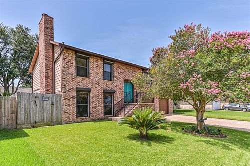5513 Rock Springs Dr, La Porte, TX, 77571-2735 | Card Image