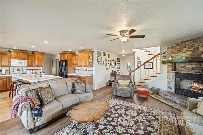 2020 Widner Rd, House other with 4 bedrooms, 2 bathrooms and 2 parking in Midvale ID | Image 4