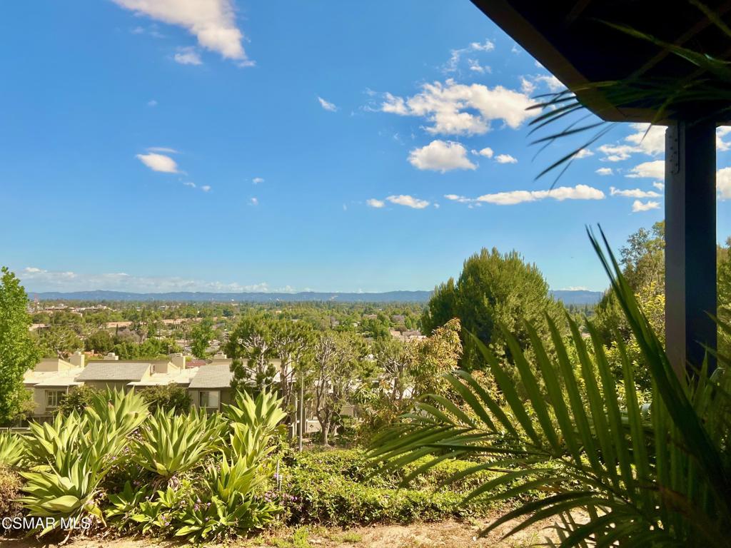 Residential in Granada Hills 3