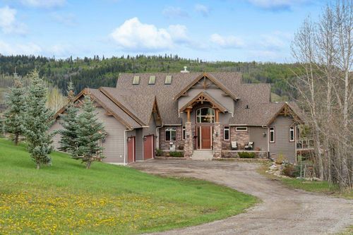 316042 160 Avenue W, Rural Foothills County, AB, T0L1W2 | Card Image