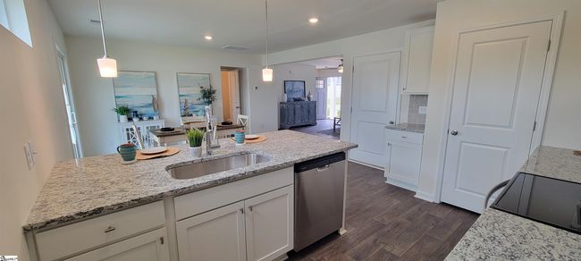 LOT-38 - 6059 Willutuck Dr, House other with 3 bedrooms, 3 bathrooms and 1 parking in Boiling Springs SC | Image 11