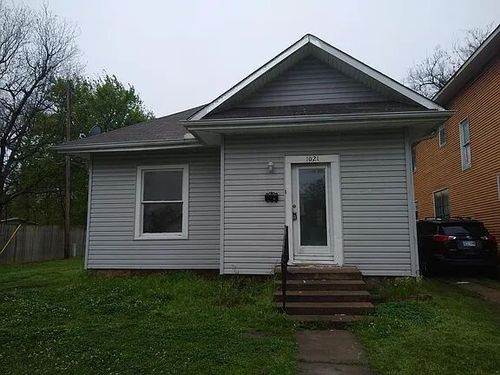 1021 N F St, Muskogee, OK, 74403-2614 | Card Image