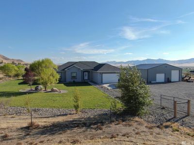 9835 Sabin Dr, House other with 4 bedrooms, 2 bathrooms and null parking in Winnemucca NV | Image 3