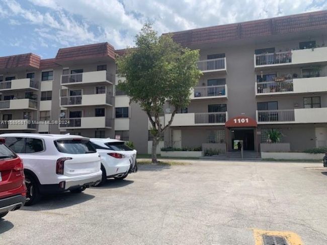 205 - 1101 Sw 122nd Ave, Condo with 2 bedrooms, 2 bathrooms and null parking in Miami FL | Image 30