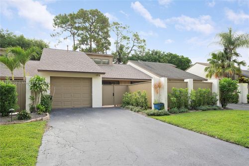 244 Pleasant Wood Dr, Wellington, FL, 33414-4715 | Card Image