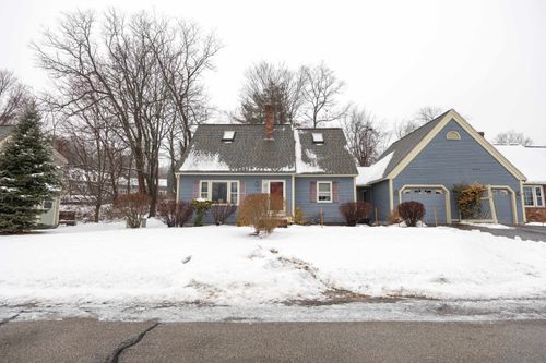 232 Winding Pond Rd, Londonderry, NH, 03053-3378 | Card Image