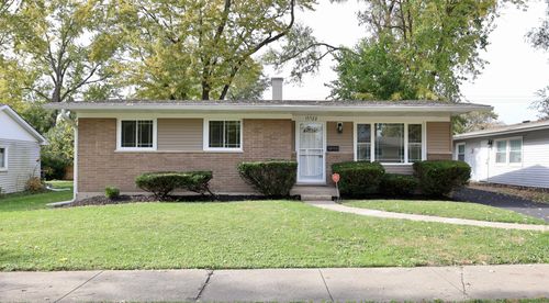 15722 Woodlawn East Ave, South Holland, IL, 60473-1836 | Card Image
