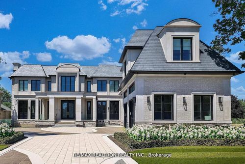 41 Thornbank Rd, Thornhill, ON, L4J2A1 | Card Image