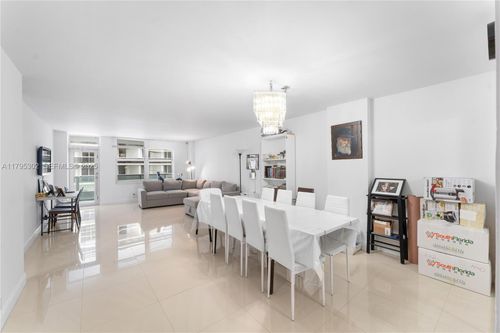 301-9511 Collins Ave, Surfside, FL, 33154-2680 | Card Image