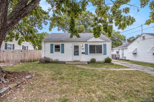 945 33rd St, Wyoming, MI, 49509-3501 | Card Image