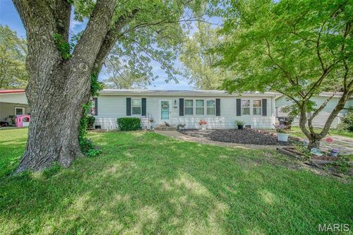 532 Christine St, Saint James, MO, 65559-1602 | Card Image