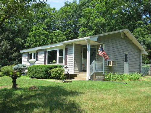 21 Lebanon Rd, Amston, CT, 06231-1414 | Card Image