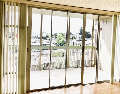 apt-64-180 Dakota Ave, Santa Cruz, CA, 95060-6616 | Card Image