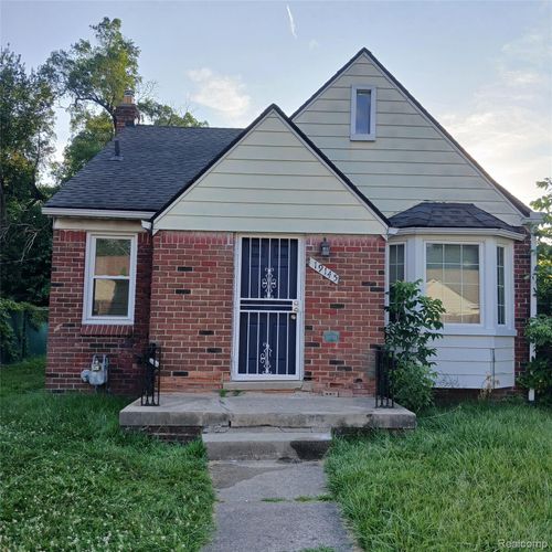 19145 Fielding St, Detroit, MI, 48219-2527 | Card Image