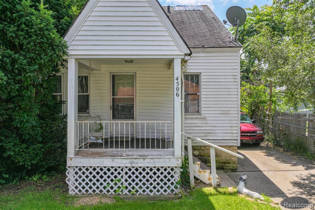 Pengelly Rd, Flint, MI 48507